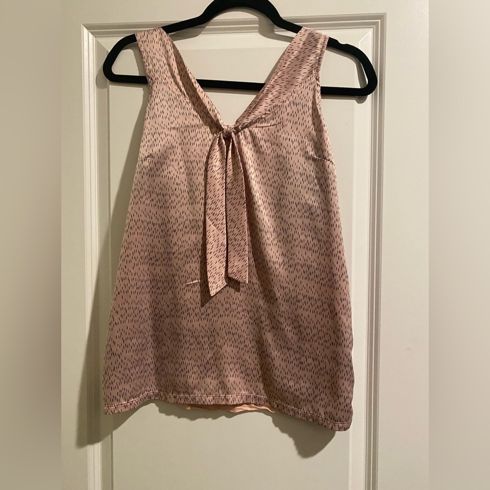 Woman’s blouse